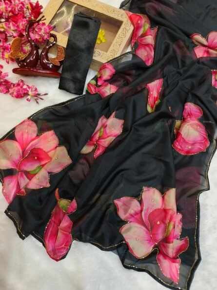 Beautiful floralprint with Katdana handwork - Image 8