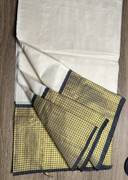 Handloom Set Saree in gold and black - Image 2