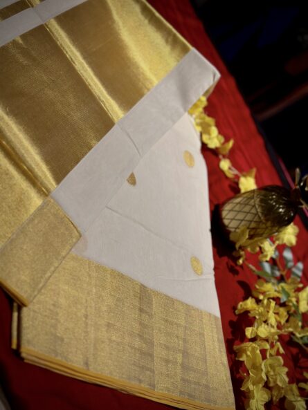 Premium Balaramapuram Kasavu Polka Dots Saree - Image 3