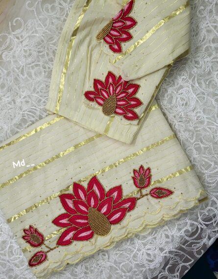 Kerala Saree - Image 3