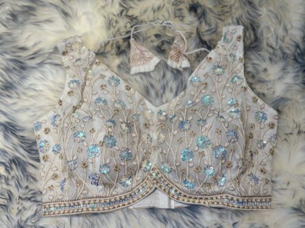 Readymade blouse - Image 6