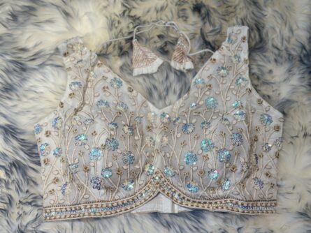 AC254 ,SLEEVELESS BLOUSE - Image 6