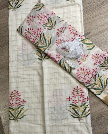 Embroidery Checks Saree - Image 3