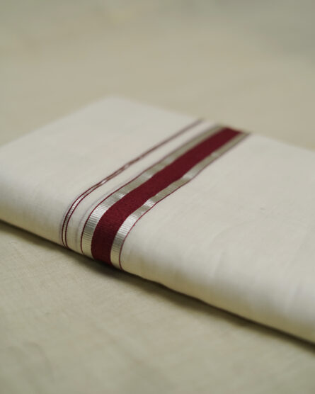 Balaramapuram Unakkupavu Mundu + Cotton Kurthi - Image 6
