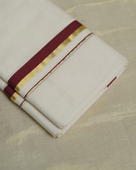 Balaramapuram Unakkupavu Mundu + Cotton Kurthi - Image 3