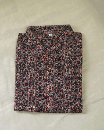 Mundu + Shirt - Image 4