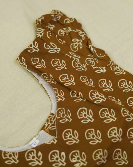 Kids Skirt(Pavada)& Blouse - Image 6