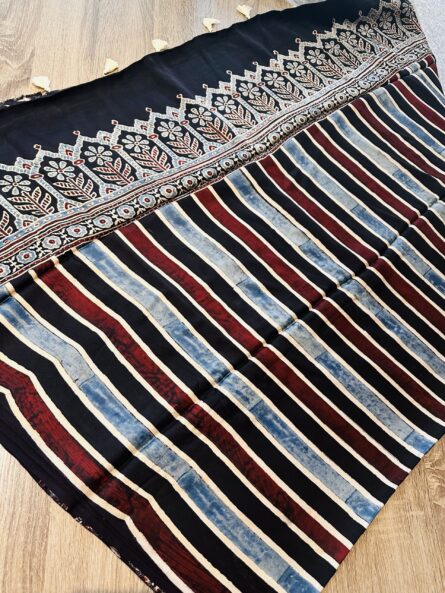 AC253   ,AJRAKH HANDBLOCK MODAL SILK SAREE - Image 4