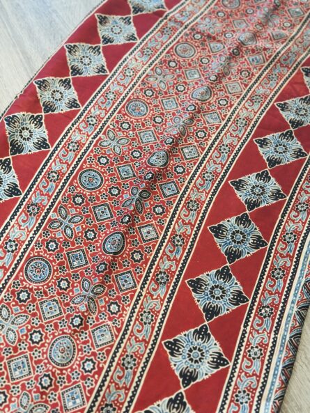 #MS07 AJRAKH PALLU MODAL SILK SAREE - Image 2