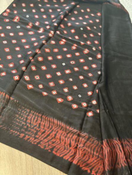AC245 , Bandhej & Shibori Printed Saree in Premium Modal Silk (With Running Blouse) - Image 5