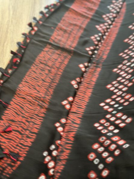 AC245 , Bandhej & Shibori Printed Saree in Premium Modal Silk (With Running Blouse) - Image 8