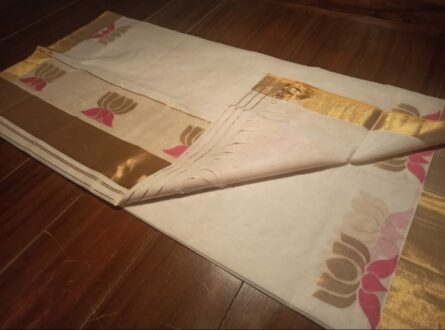 PURE HANDLOOM COTTON LOTUS SAREE - Image 2