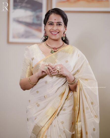 Set Saree - Image 3