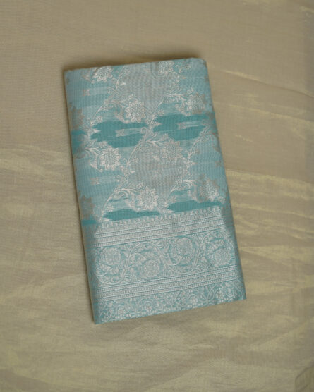 Saree - Image 4