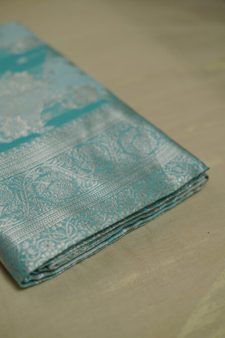 Saree - Image 5