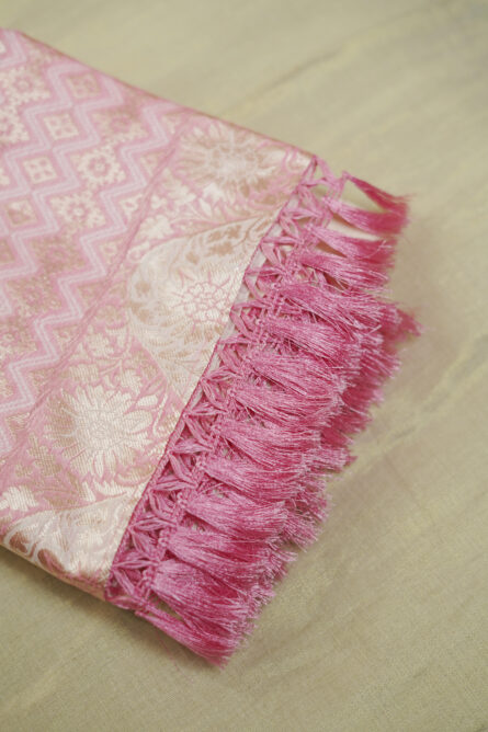 Saree - Image 2