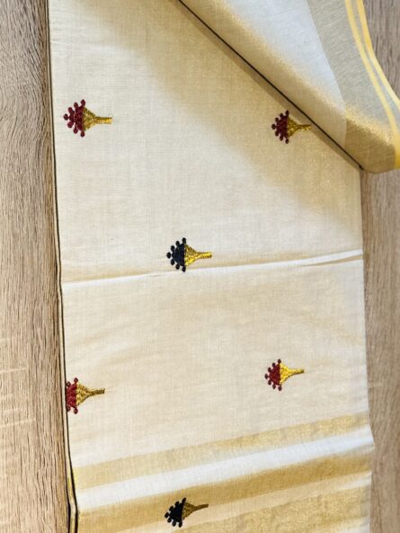 Set Saree - Image 4