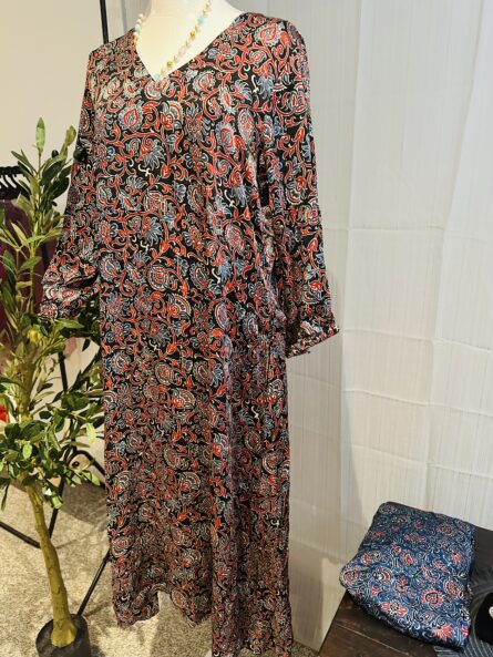 AC230 ,One-Piece Dress / Tunic - Image 3