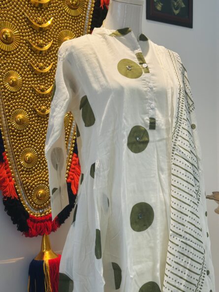 AC192   ,Dupatta Pant Set - Image 3