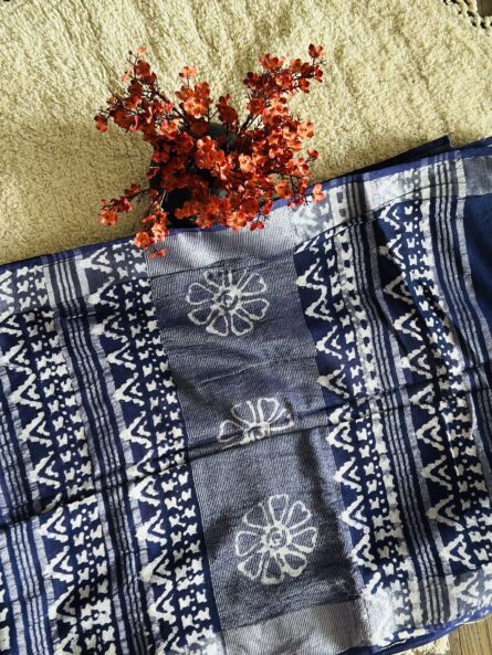 Batik Saree - Image 6